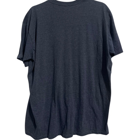 DC Logo Tee in Charcoal and Maroon - Picture 4 of 5